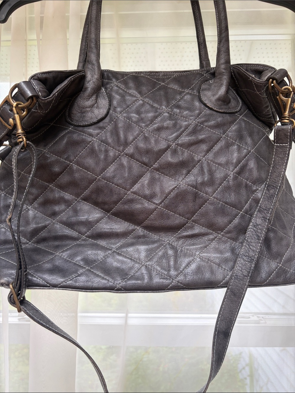 Beautiful Stephen Quilted Leather bag made in Italy